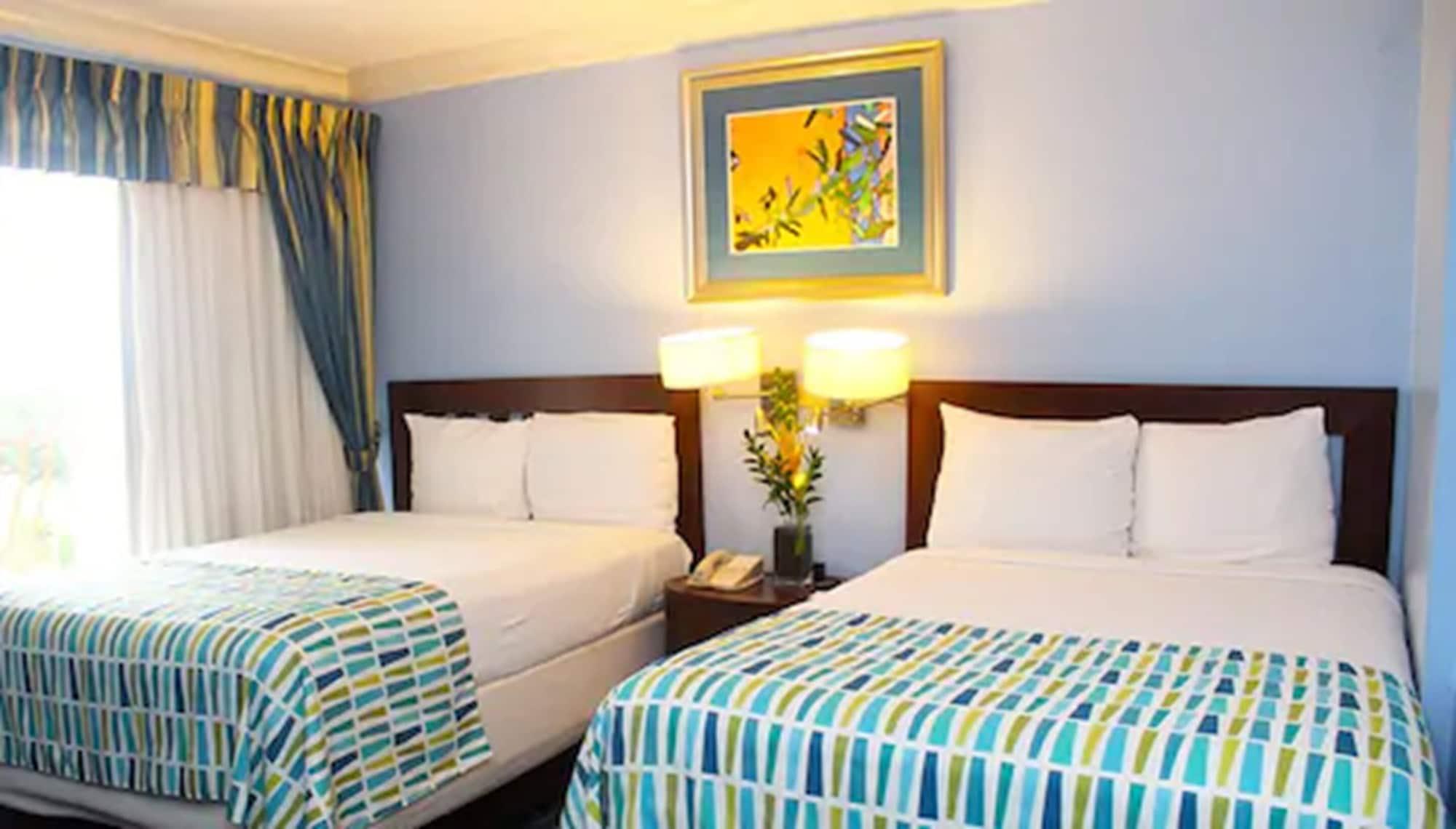 The Knutsford Court Hotel Кингстън Екстериор снимка